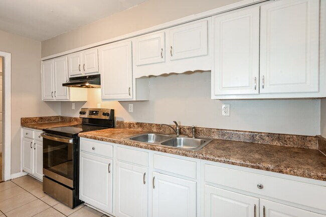 3135 Robin Rd, Decatur, GA 30032 - photo 7