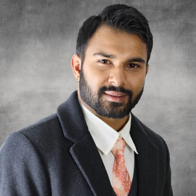 Agent Photo