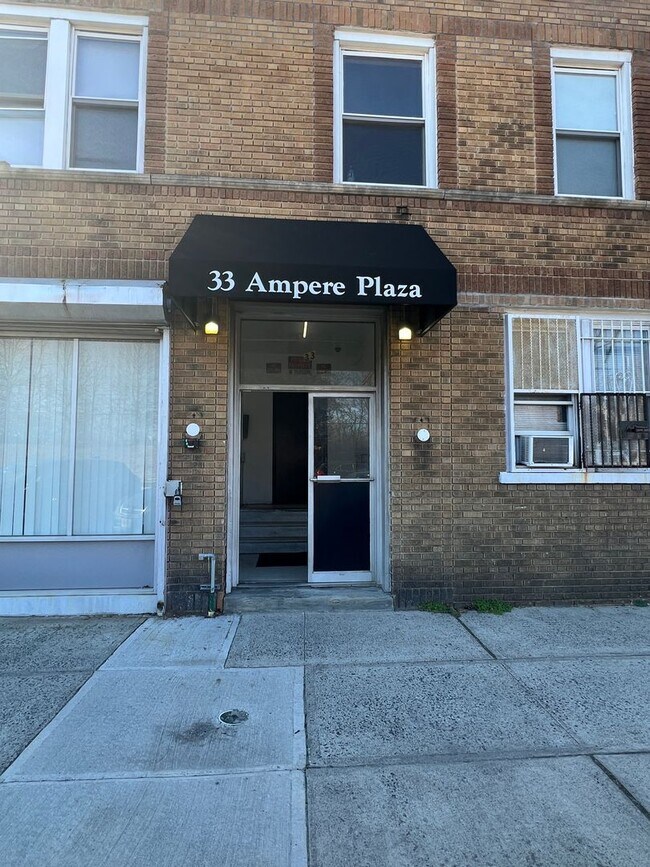 11 Ampere Plaza, East Orange, NJ 07017