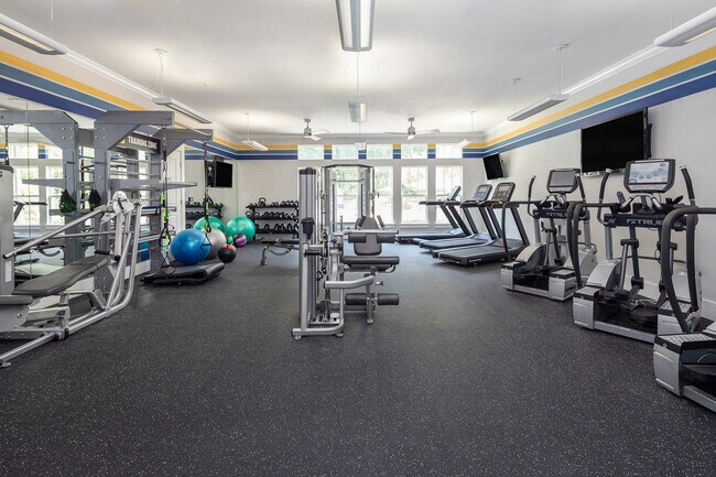 The District, Charlotte, NC 28216 - photo 6