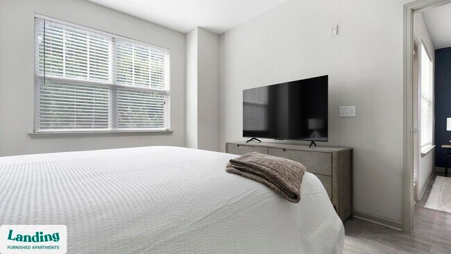 7116 Finn Hall Ave unit 9-204, Charlotte, NC 28216 - photo 6