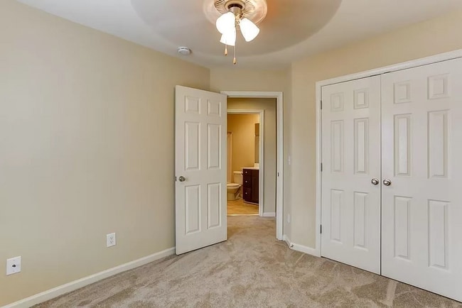 2912 Ashlyn Point unit Whole House, Doraville, GA 30340 - photo 7