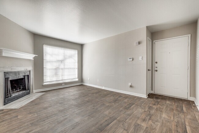 Infinity on the Mark, Dallas, TX 75243 - photo 6