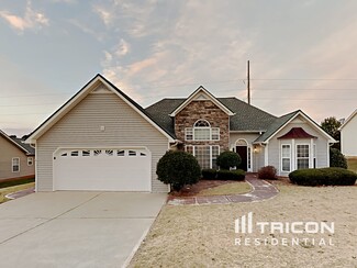 94 Oakview Dr, Dallas, GA 30157