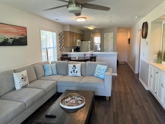 537 White River Dr Unit F17, Myrtle Beach, SC 29579