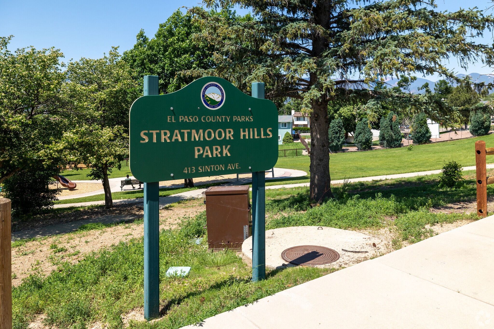 About Stratmoor Hills Schools, Demographics, Things to Do