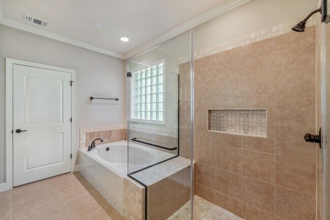 8200 Carters Cove, College Station, TX 77845 - photo 7