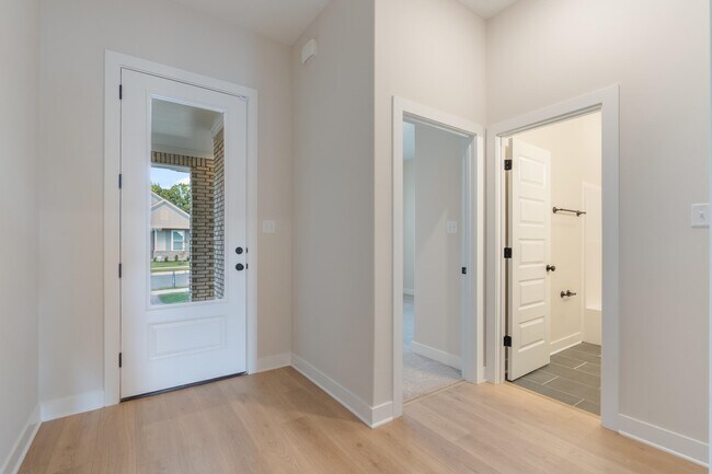 9951 Kemrock Dr S, Cordova, TN 38018 - photo 5