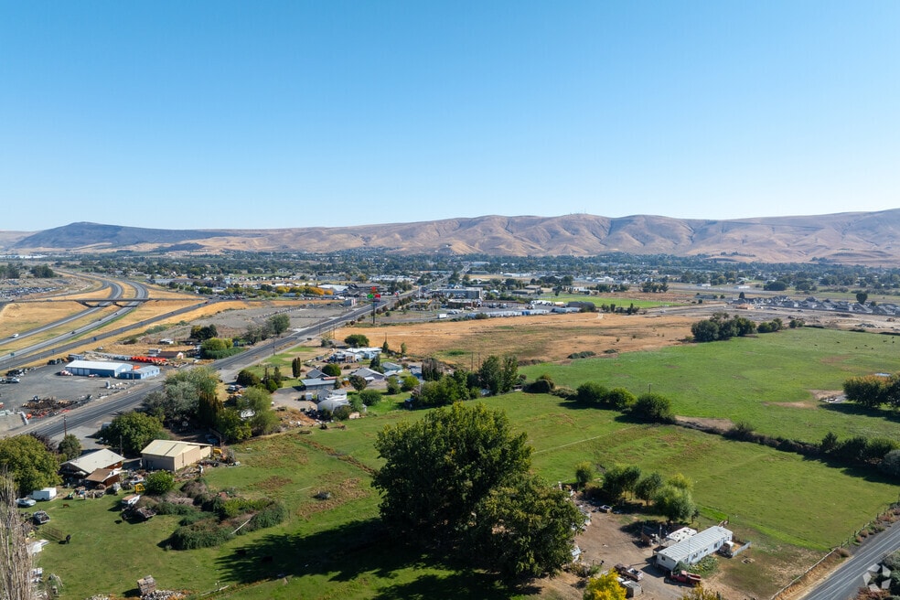 Prosser_1004094_101425_TJW_FINAL