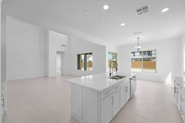 20486 E Via Del Jardin, Queen Creek, AZ 85142 - photo 4