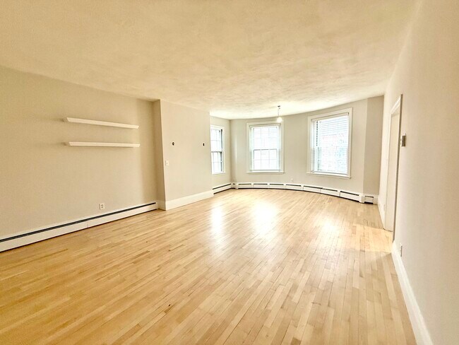 550 Tremont St unit 3, Boston, MA 02116 - photo 6
