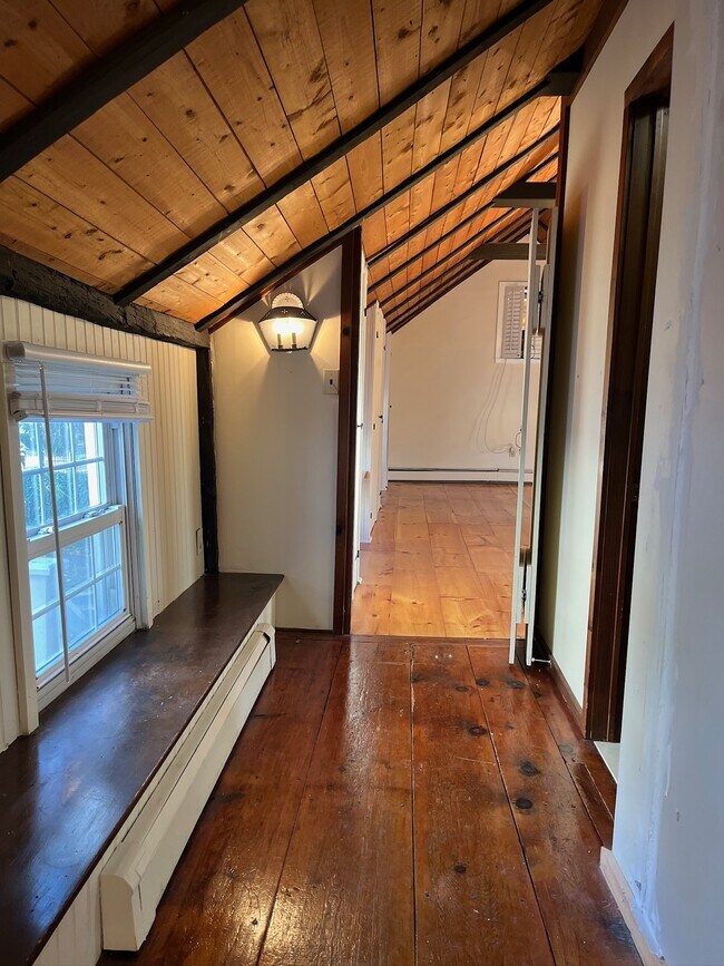 289 White Bridge Rd unit 4, Quakertown, NJ 08868 - photo 3