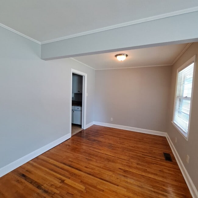 1615 Gilson Rd, Memphis, TN 38117 - photo 2