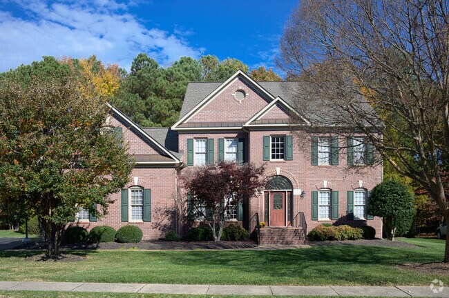 Medium-to-large brick, traditionally styled homes make up most of Twin Hickory.