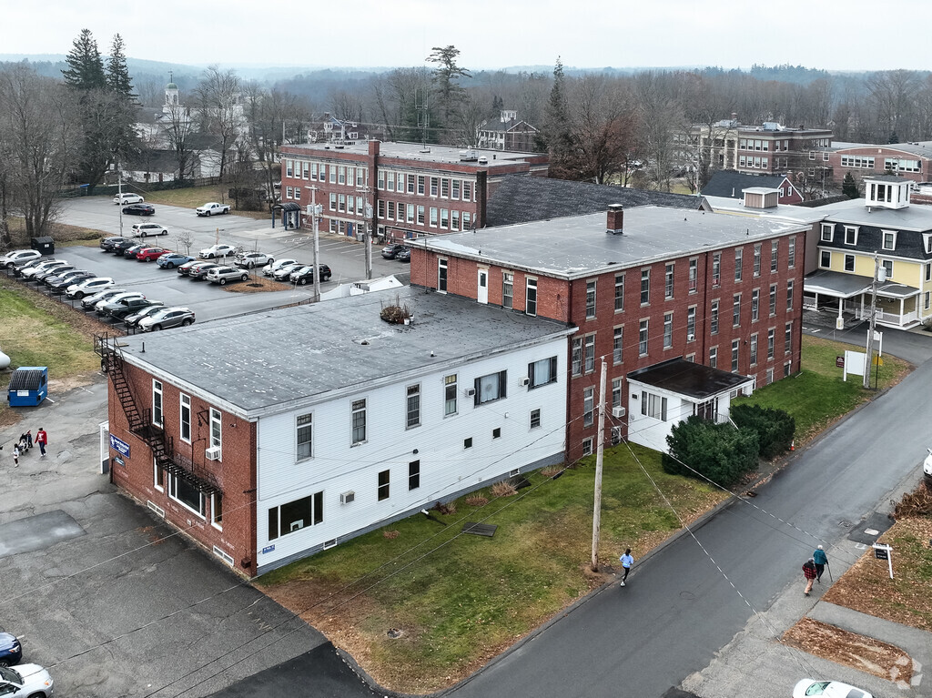 Seacoast Christian School is in South Berwick, Maine.