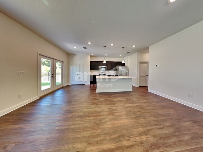 27280 St Andrews Ave, Wesley Chapel, FL 33544 - photo 5