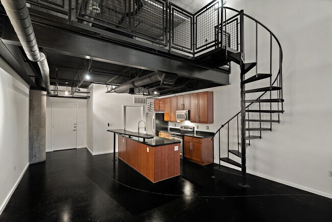 588 Lofts unit 533, Dallas, TX 75204 - photo 6