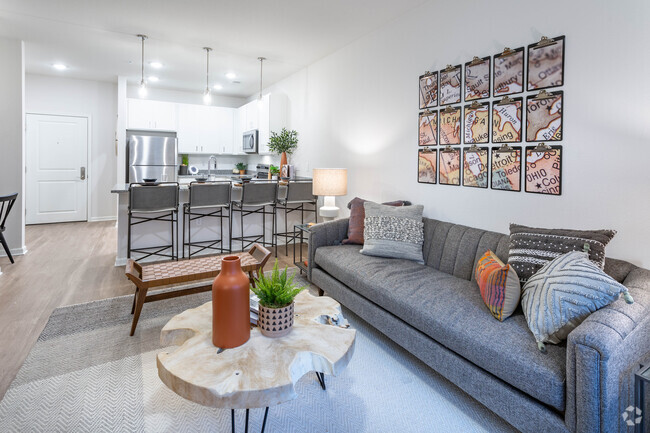 1 BR, 1 BA - A1 - 740 SF