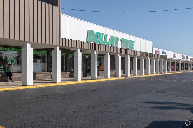 Along Route 121 there are many shops and restaurants close to the Lakeridge neighborhood.