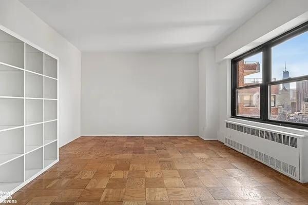 Seward Park Housing unit H1702, New York, NY 10002 - photo 5