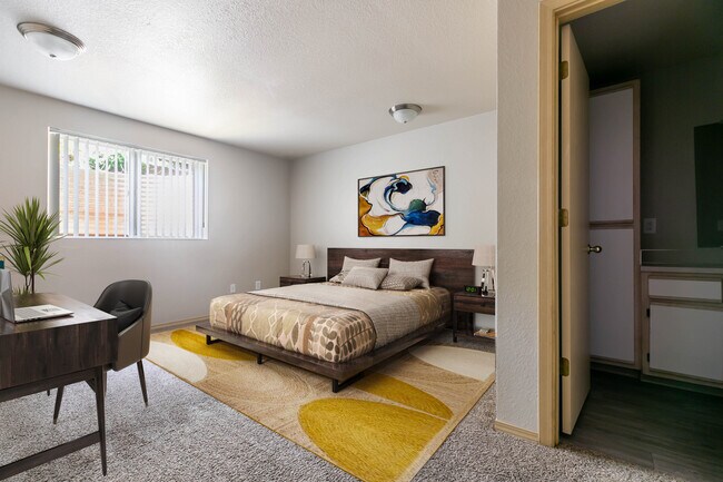 Overlook Pointe Apartments, Salem, OR 97306 - photo 2