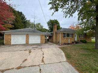 2812 Fuller Ave NE, Grand Rapids, MI 49505