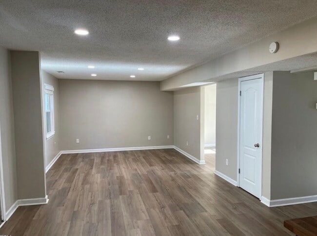 1116 Woodcock Ln, Virginia Beach, VA 23454 - photo 6