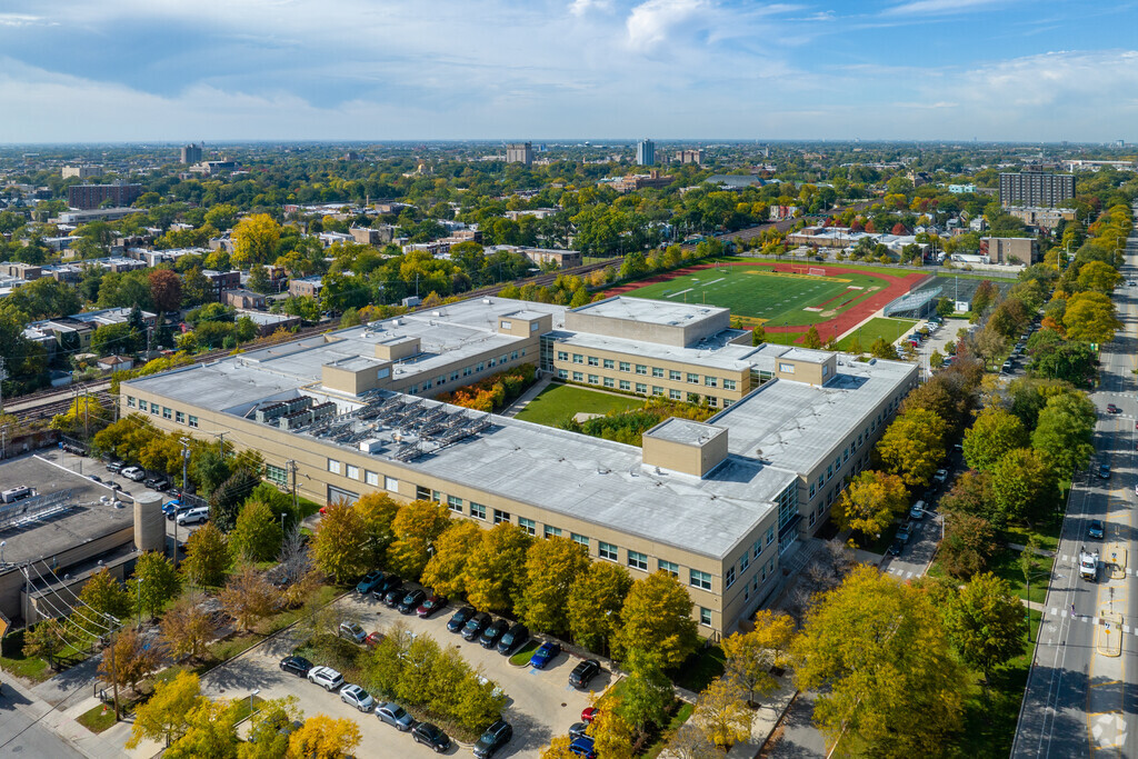 Westinghouse High School, Chicago IL Rankings & Reviews - Homes.com