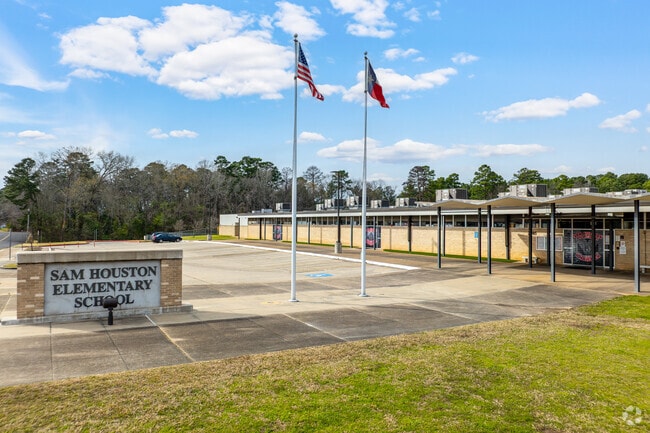 Sam Houston Elementary School