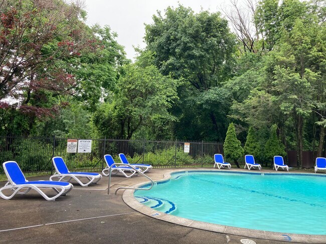 142 Kenrick St unit 24, Brighton, MA 02135 - photo 7