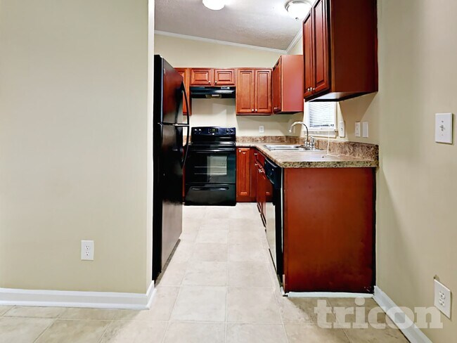 4185 Bradley Dr SW, Snellville, GA 30039 - photo 5