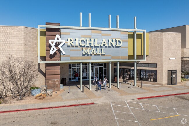 Woodway residents usually opt for the local Richland Mall for their shopping needs.