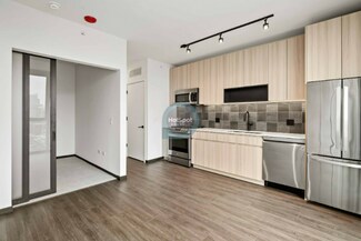 1360 W Randolph St Unit 1518, Chicago, IL 60607