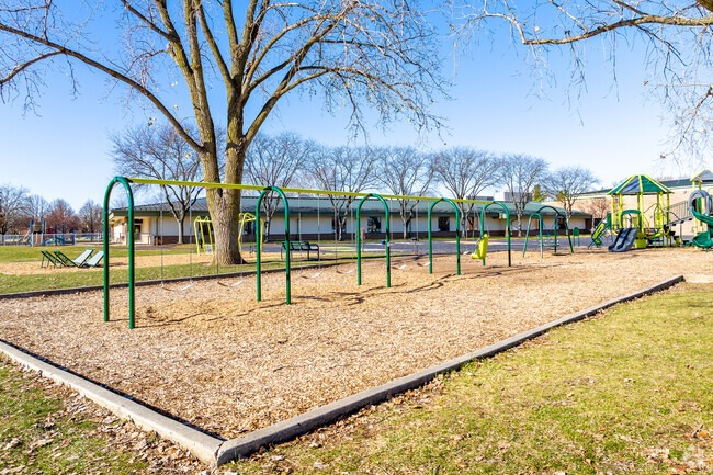Olde Sawmill Elementary School is located in Olde Sawmill, Dublin Ohio.
