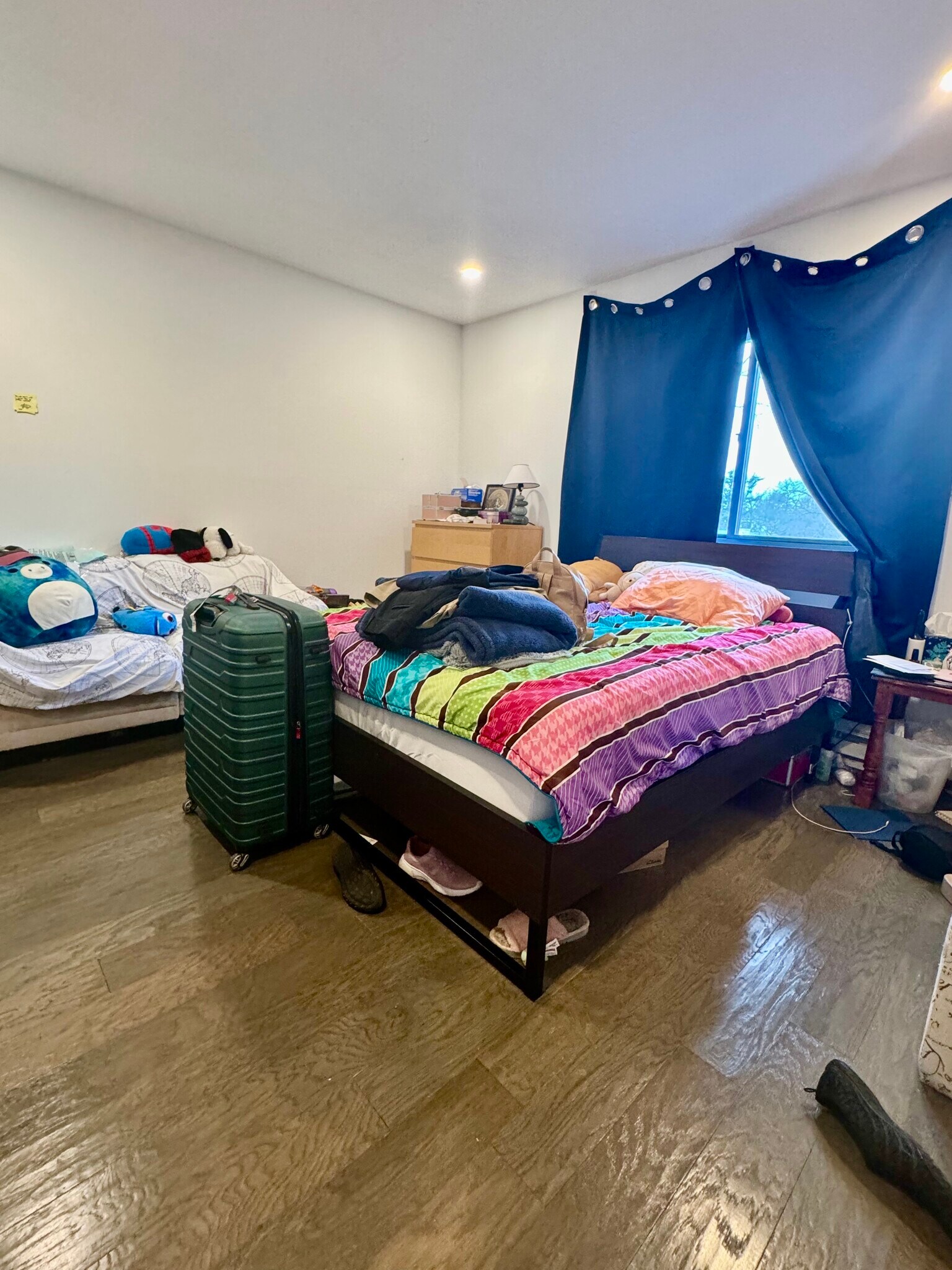 326 Hammond St unit 401, Chestnut Hill, MA 02467 - photo 1