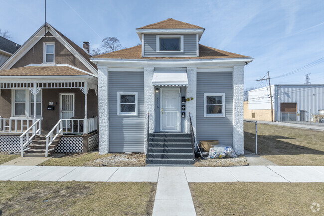 Bungalow style homes are a popular housing style in Calumet.