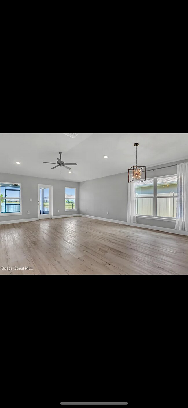 2438 Bonnyton Ln NW, Palm Bay, FL 32907 - photo 2