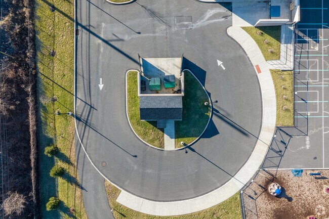 School drop-off lines flow easily through the parking lots of  Crooked Billet Elementary School.