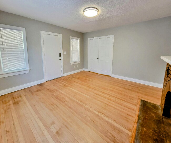 2528 NW 11th St unit 2528, Oklahoma City, OK 73107 - photo 3