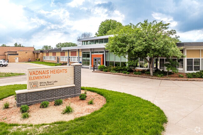 Vadnais Heights Elementary School is located in Vadnais Heights.