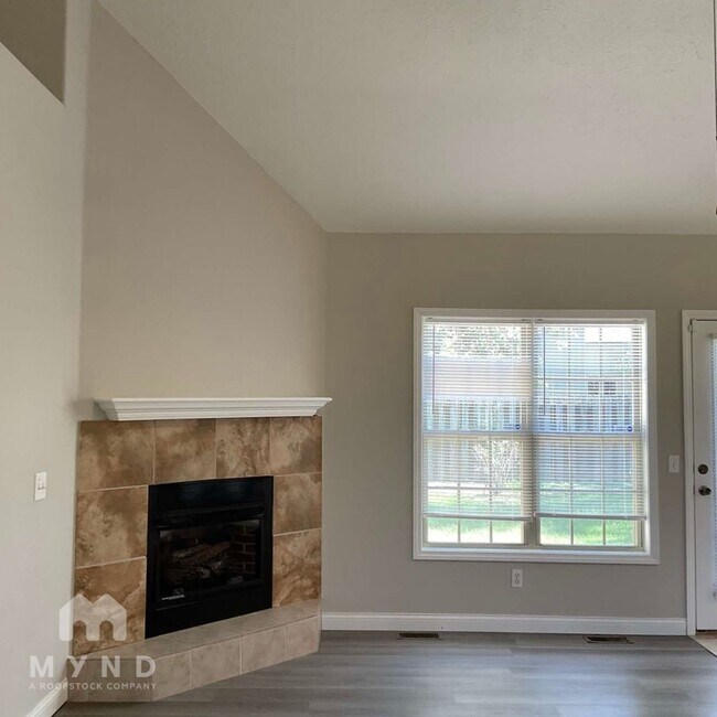 5622 N 11th Ave, Ozark, MO 65721 - photo 4