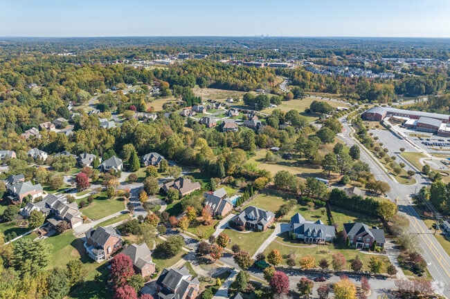 Clemmons North is a quick 15-minute drive to downtown Winston-Salem.