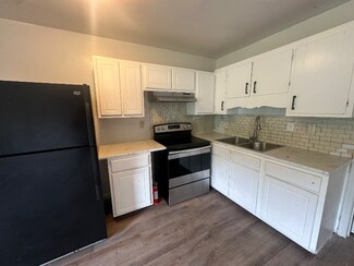 1954 Lakeview Rd Unit E, Asheboro, NC 27203
