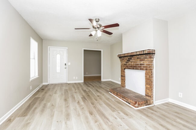 2383 Paddock Dr, Murfreesboro, TN 37128 - photo 4