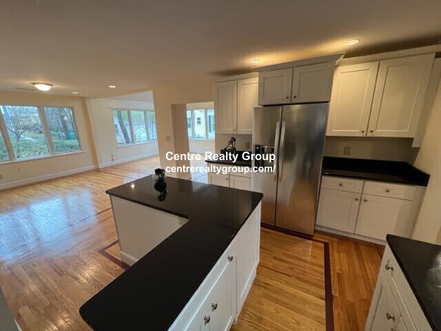 184 Austin St unit 2, West Newton, MA 02465 - photo 5