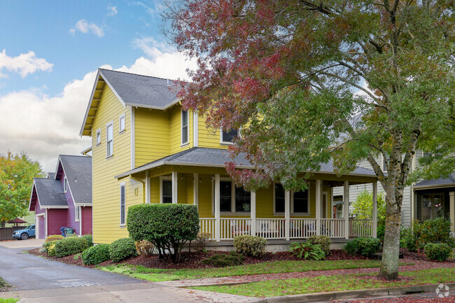 New Traditional-style homes will be your dream homes in Monmouth.
