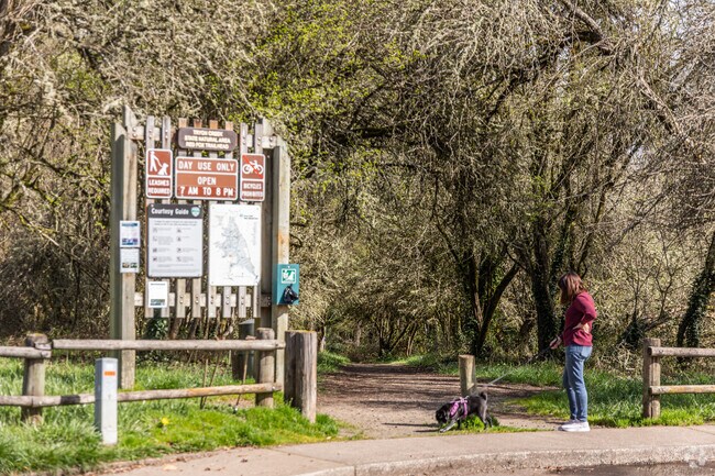 One of the outer cul-de-sacs of Forest Highlands contains the Red Fox Trailhead.