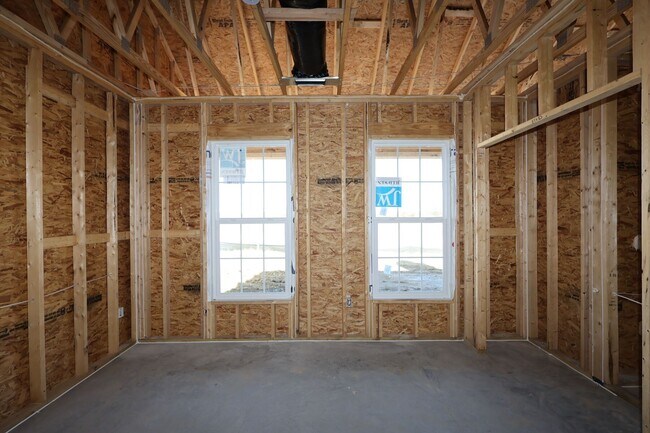 6952 Corsican Loop N, Hilliard, OH 43026 - photo 7