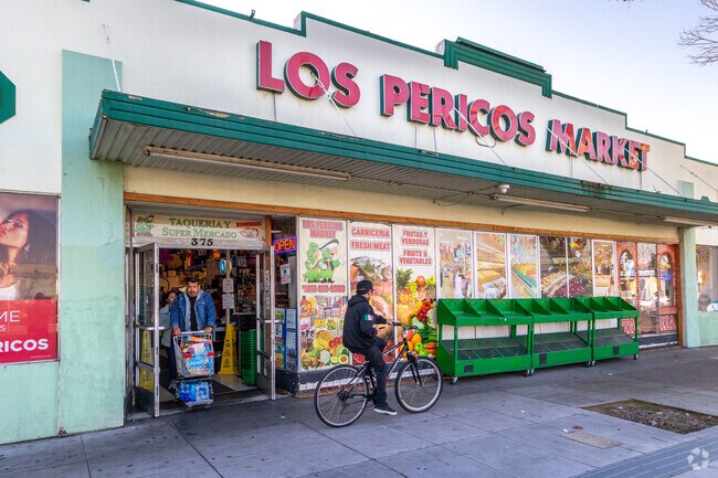 Los Pericos Market is a Mexican grocery store in the Farrelly Pond District.