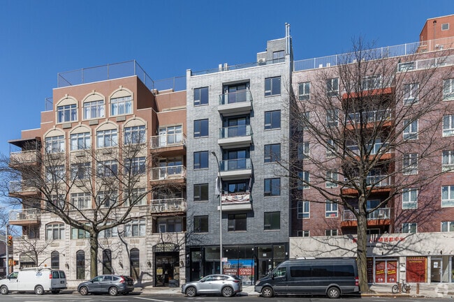 A new construction on Bay Parkway in Bensonhurst.